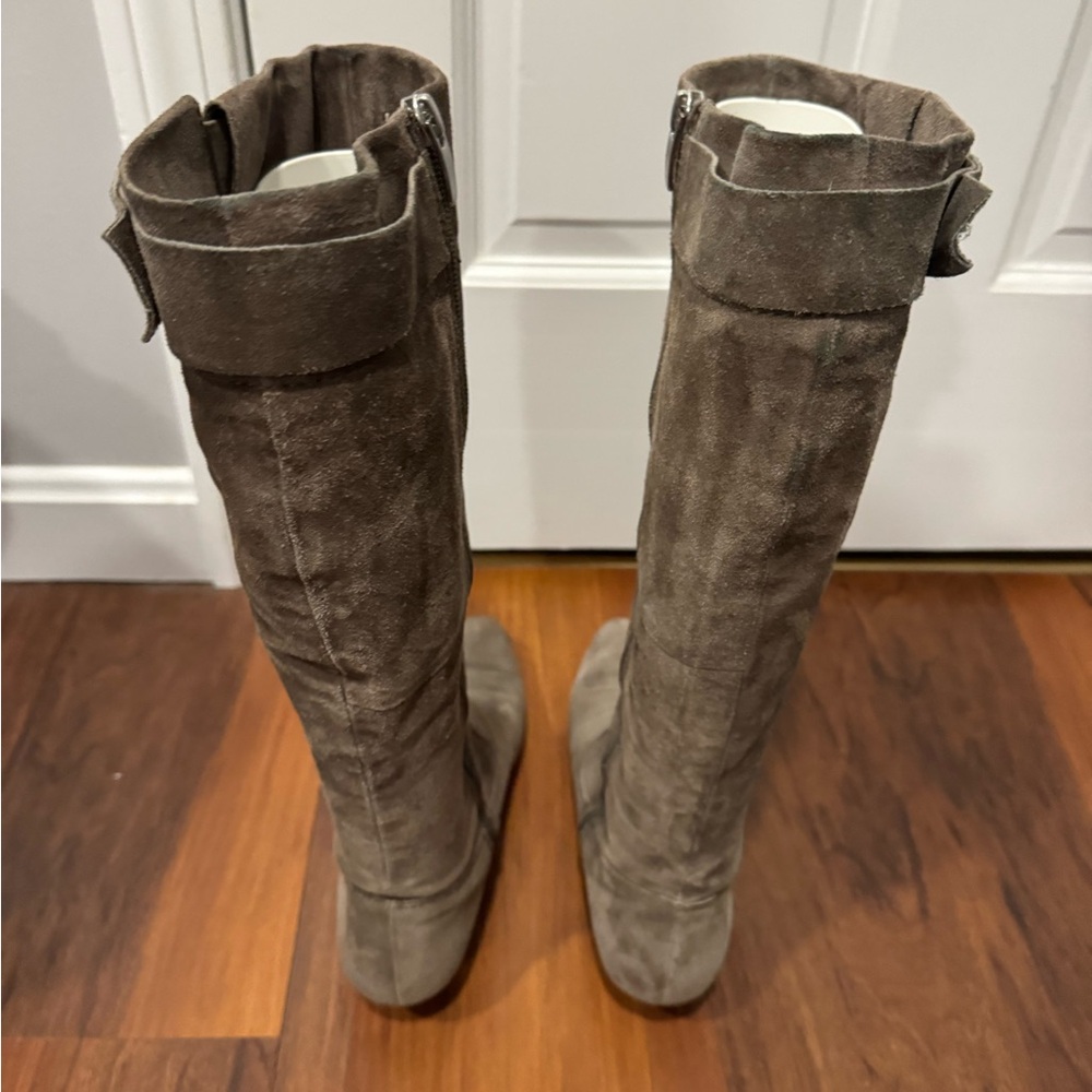 Woman boots